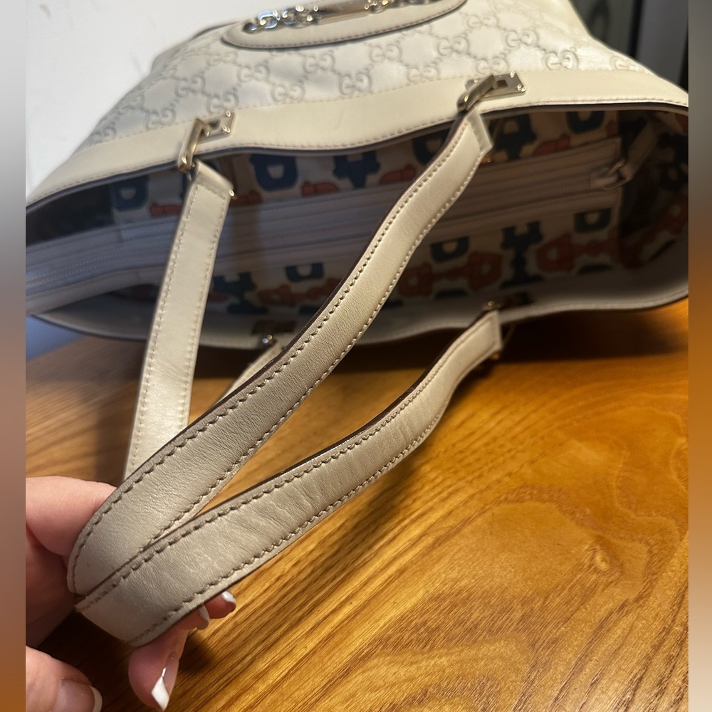 Gucci Cream Leather Punch Tote - Picture 5 of 13